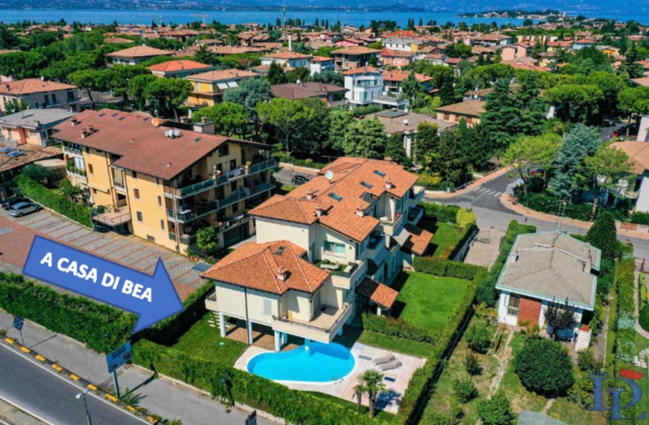 Desenzanoloft Official Partner Marriott Homes & Villas - Bea House, Sirmione With Private Garden And Share Pool ภายนอก รูปภาพ