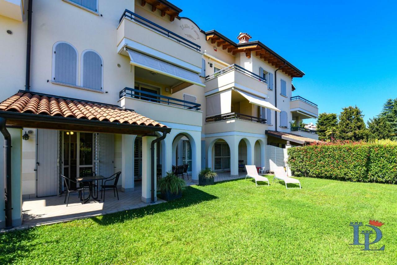 Desenzanoloft Official Partner Marriott Homes & Villas - Bea House, Sirmione With Private Garden And Share Pool ภายนอก รูปภาพ