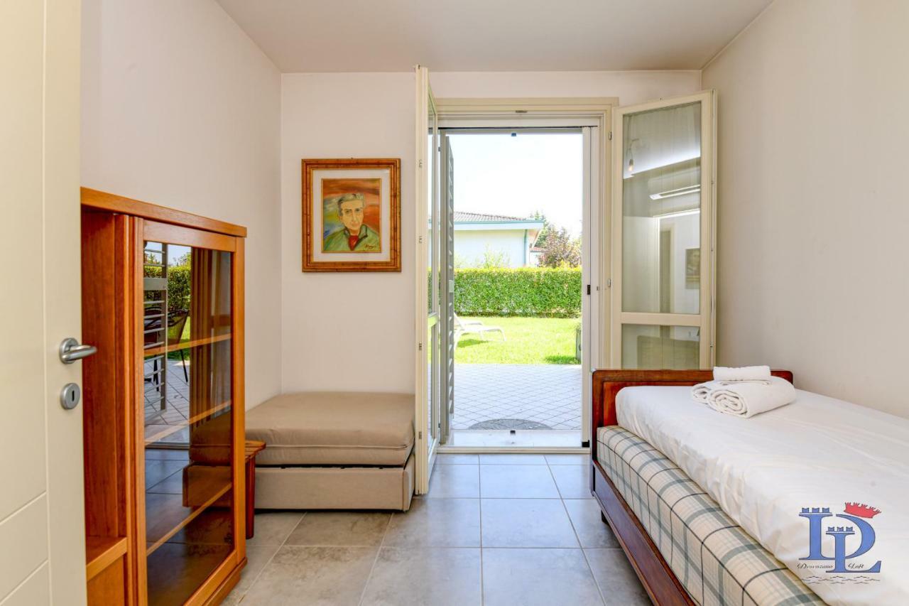 Desenzanoloft Official Partner Marriott Homes & Villas - Bea House, Sirmione With Private Garden And Share Pool ภายนอก รูปภาพ