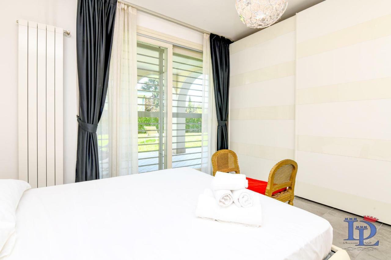 Desenzanoloft Official Partner Marriott Homes & Villas - Bea House, Sirmione With Private Garden And Share Pool ภายนอก รูปภาพ