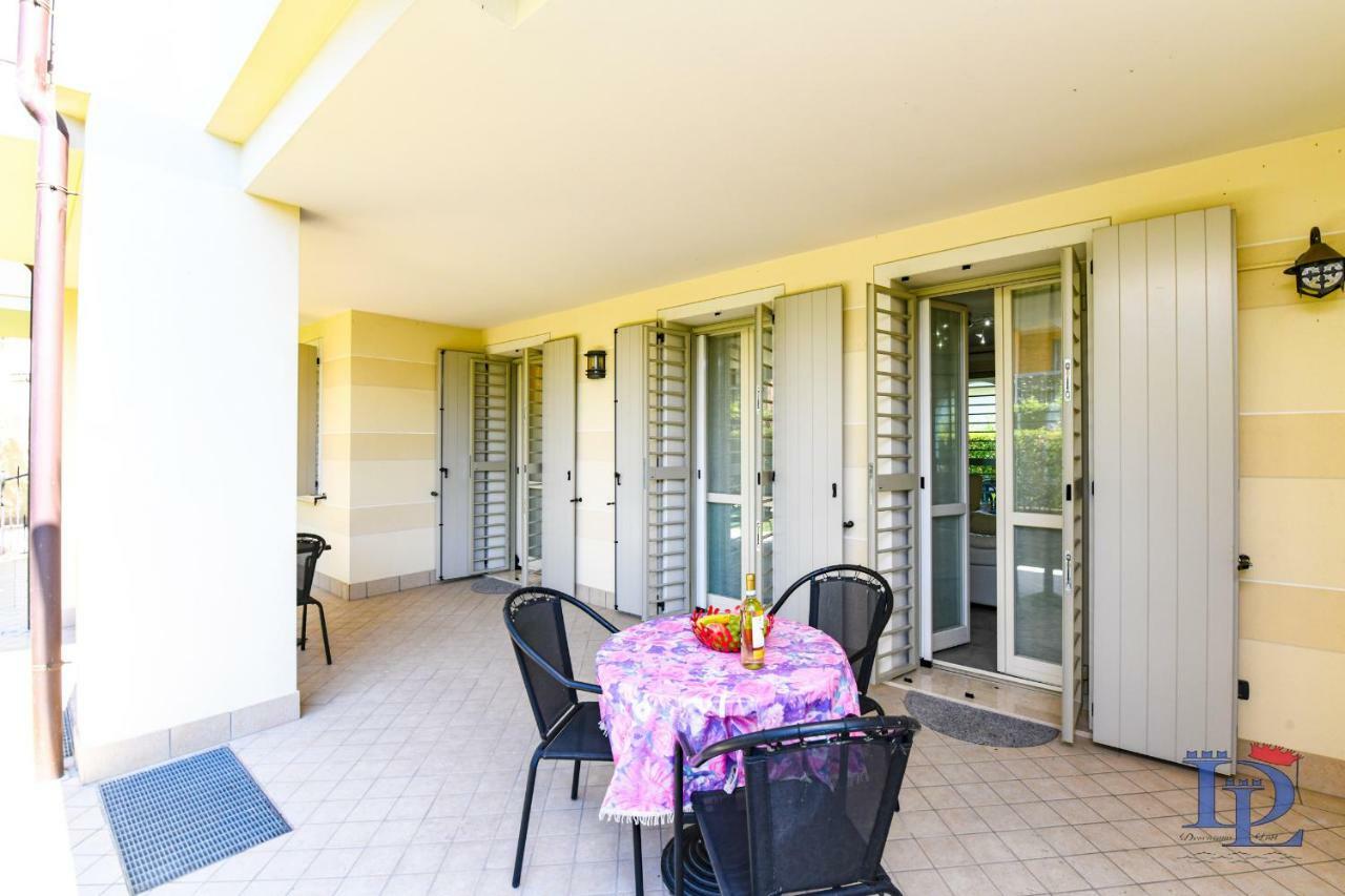 Desenzanoloft Official Partner Marriott Homes & Villas - Bea House, Sirmione With Private Garden And Share Pool ภายนอก รูปภาพ